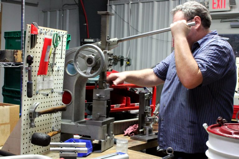 Assembly Department Cutting Edge Machine and Tool